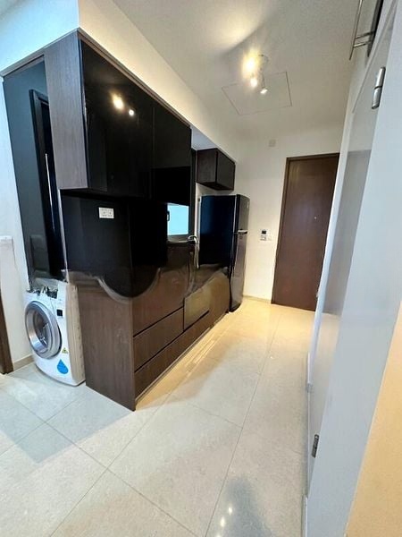 CITY SUITES 7