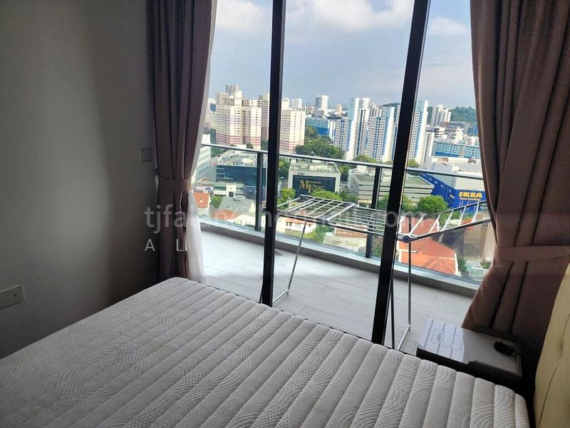 STIRLING RESIDENCES 5