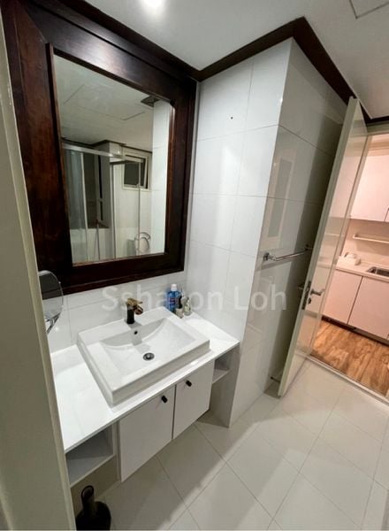 THE PIER AT ROBERTSON 5