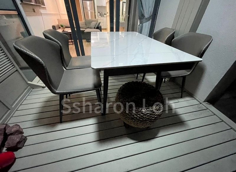 THE PIER AT ROBERTSON 6