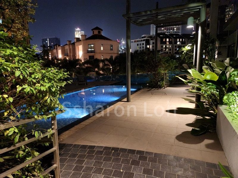 THE PIER AT ROBERTSON 13