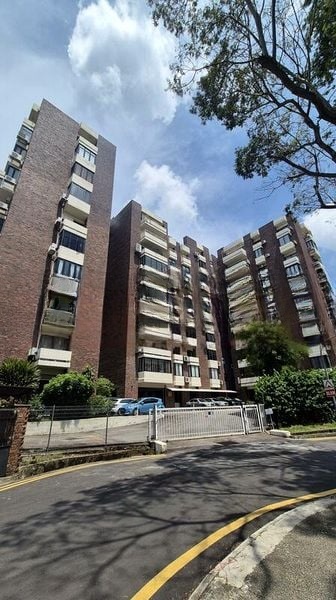CAVENAGH COURT 4