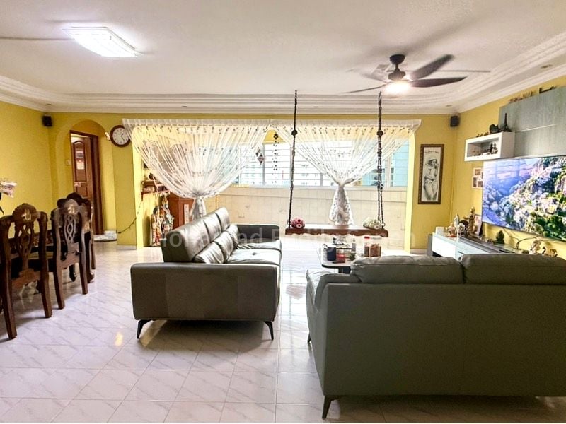 GEYLANG EAST AVE 1 5