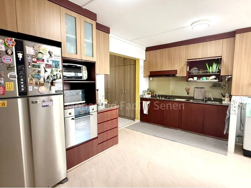 GEYLANG EAST AVE 1 7