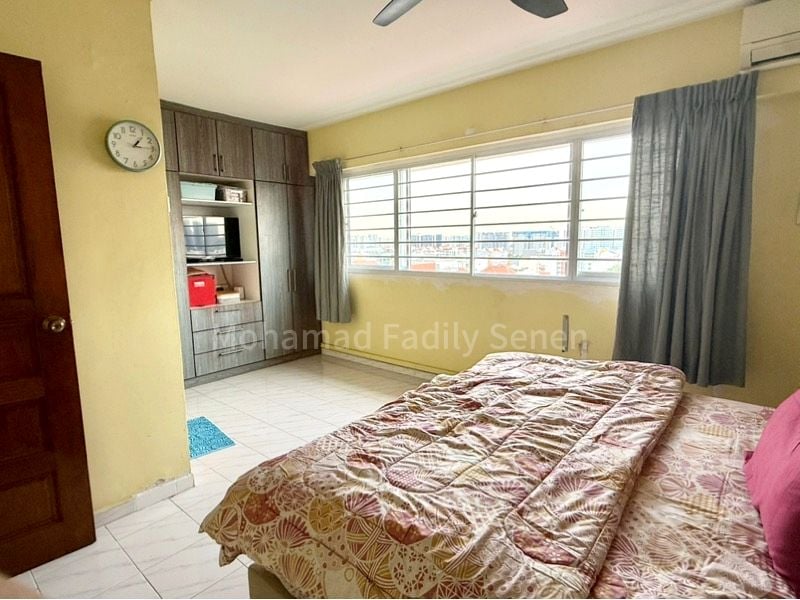 GEYLANG EAST AVE 1 12