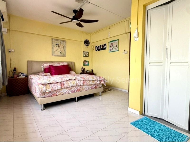 GEYLANG EAST AVE 1 13