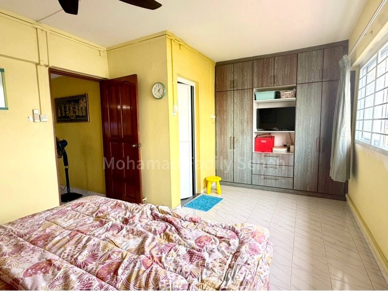 GEYLANG EAST AVE 1 14