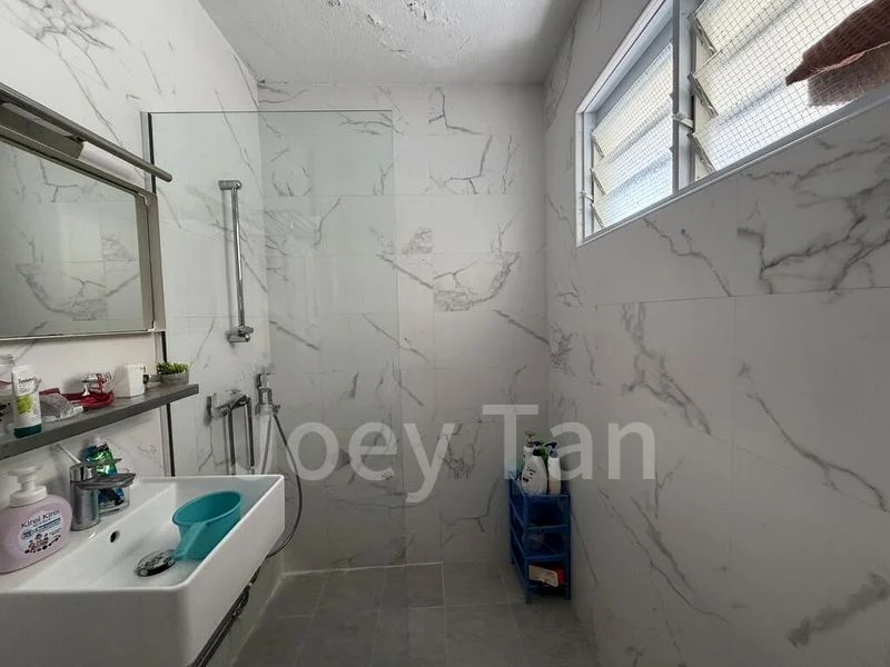 BEDOK RESERVOIR RD 7