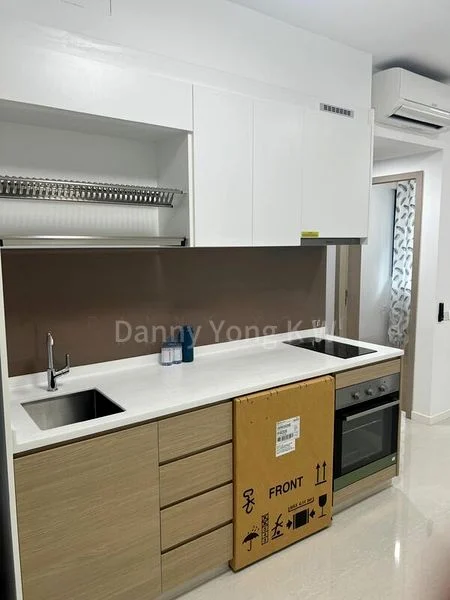 TREASURE AT TAMPINES 4