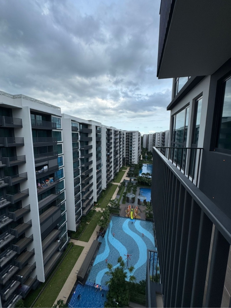 TREASURE AT TAMPINES 15