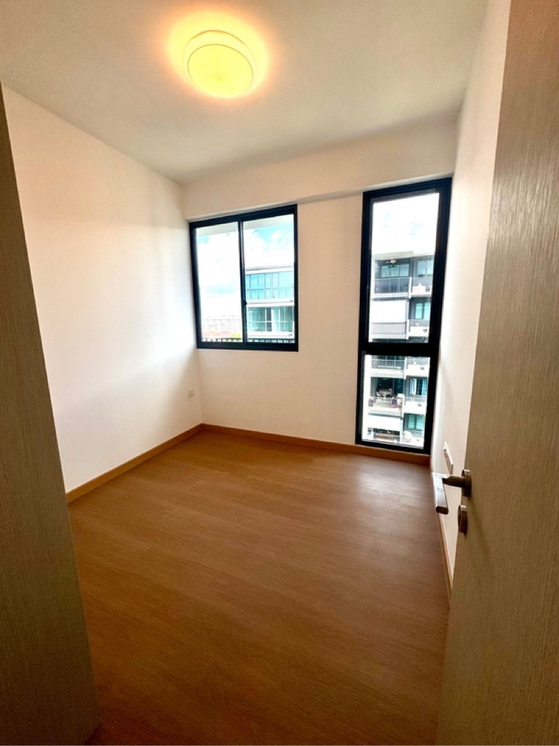 TREASURE AT TAMPINES 17