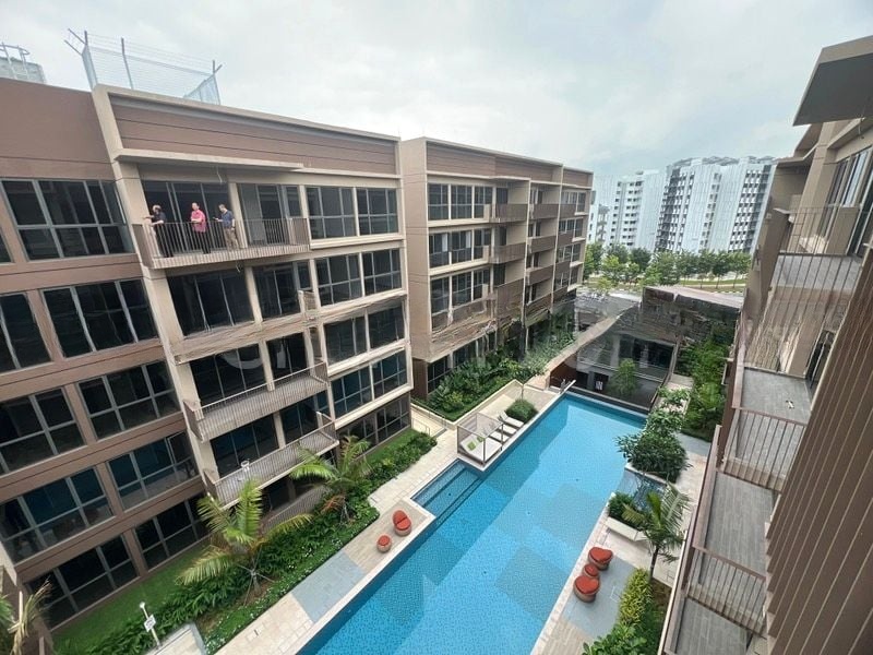 THE WATERGARDENS AT CANBERRA 11