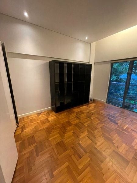 DORMER PARK 9