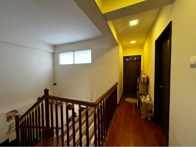 ORCHID PARK CONDOMINIUM 32