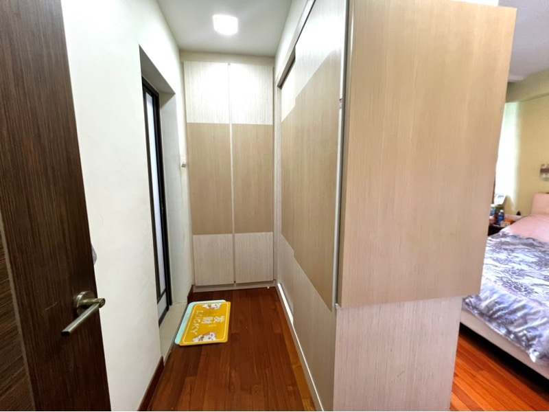 ORCHID PARK CONDOMINIUM 33