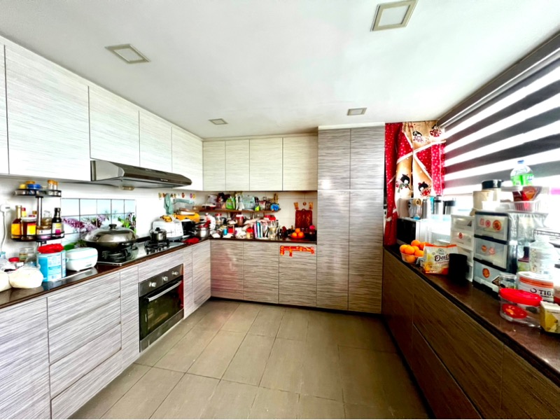 ORCHID PARK CONDOMINIUM 7