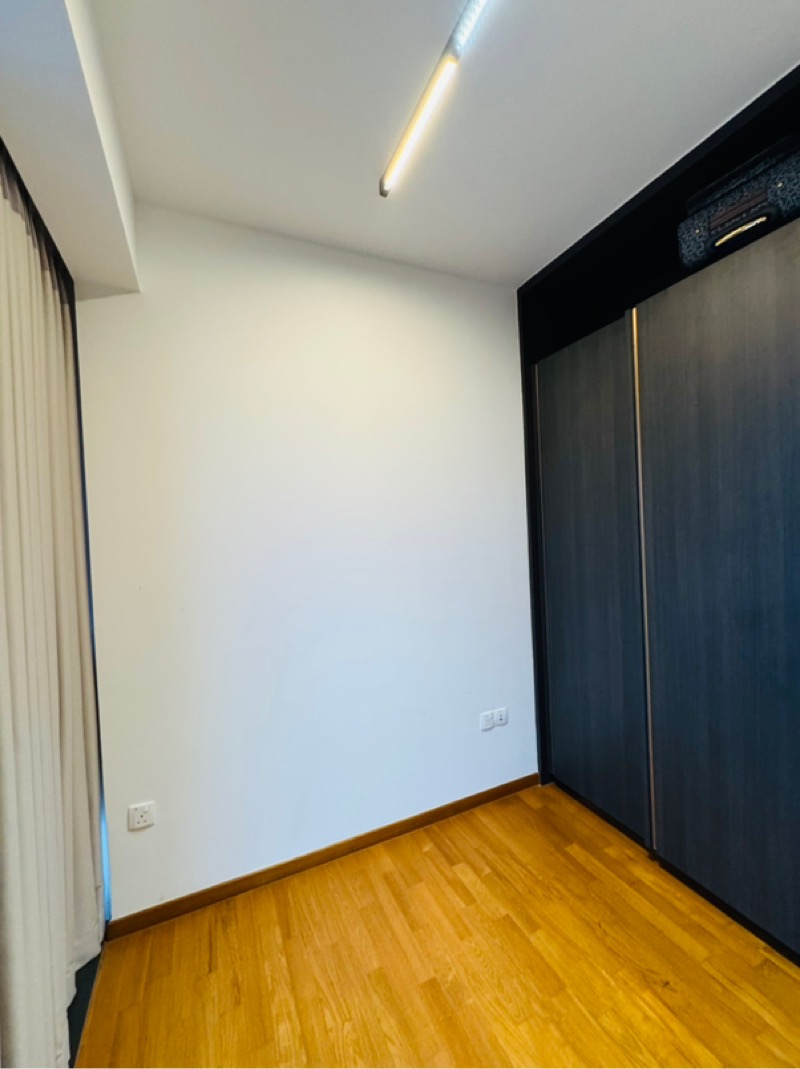 ARENA RESIDENCES 16