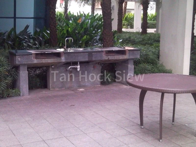 CITY SQUARE RESIDENCES 4