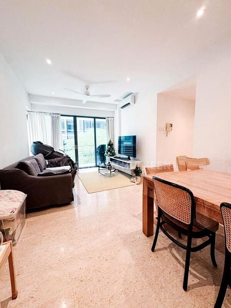 WATERMARK ROBERTSON QUAY 3