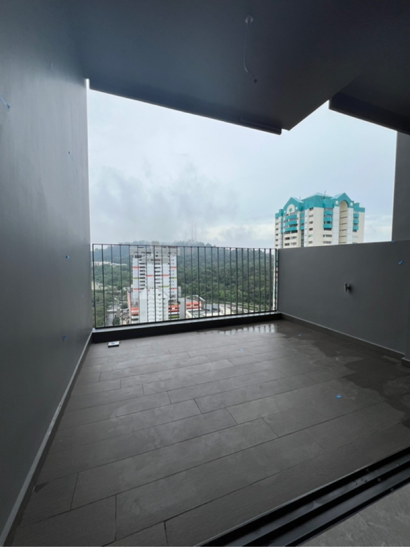 THE LINQ @ BEAUTY WORLD 2