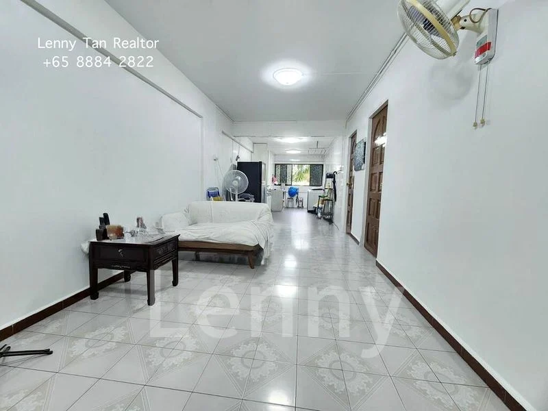 JURONG EAST ST 21 11