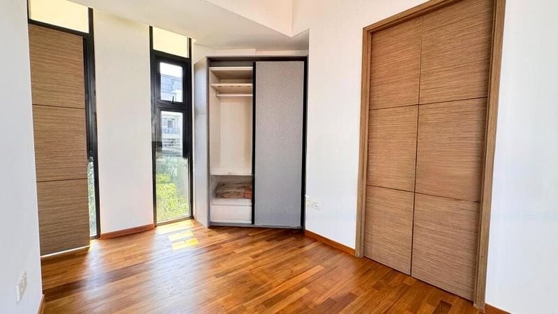 PARKWOOD RESIDENCES 1
