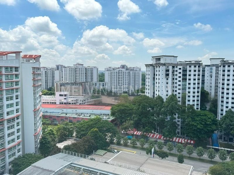 COMPASSVALE LANE 8