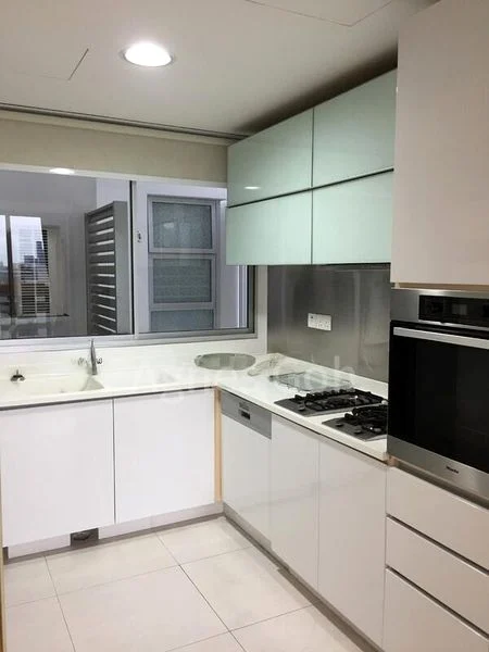 CAIRNHILL RESIDENCES 5