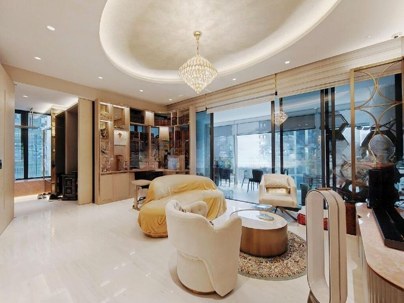 SKYLINE 360 @ SAINT THOMAS WALK 15