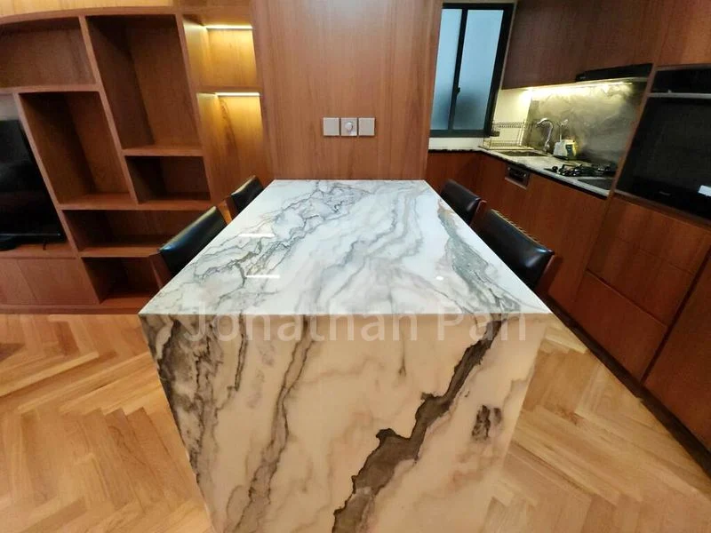 THE PIER AT ROBERTSON 6