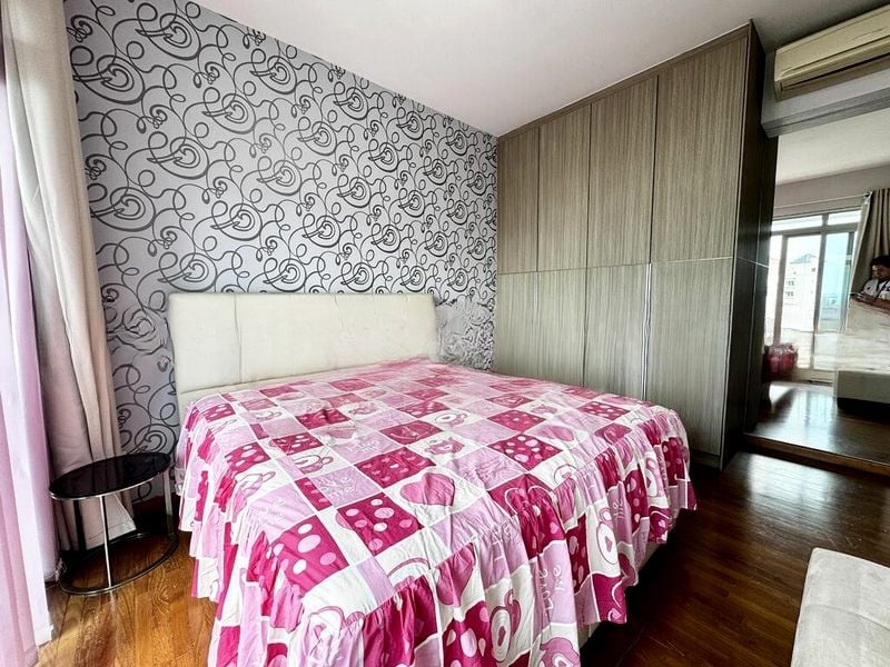 THE METROPOLITAN CONDOMINIUM 7