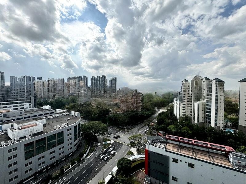 THE METROPOLITAN CONDOMINIUM 2