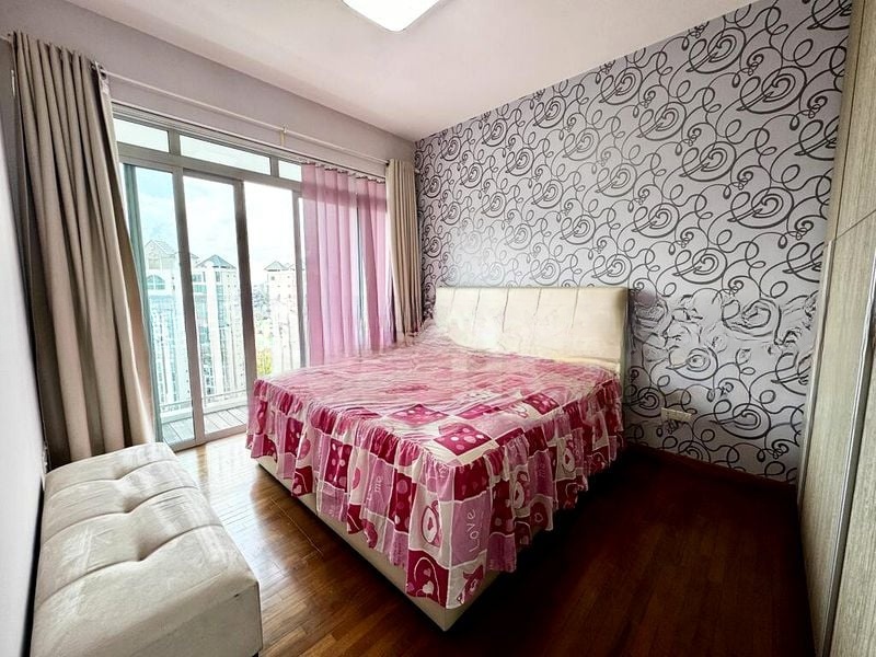 THE METROPOLITAN CONDOMINIUM 6