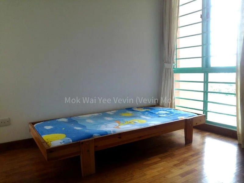 HAZEL PARK CONDOMINIUM 11