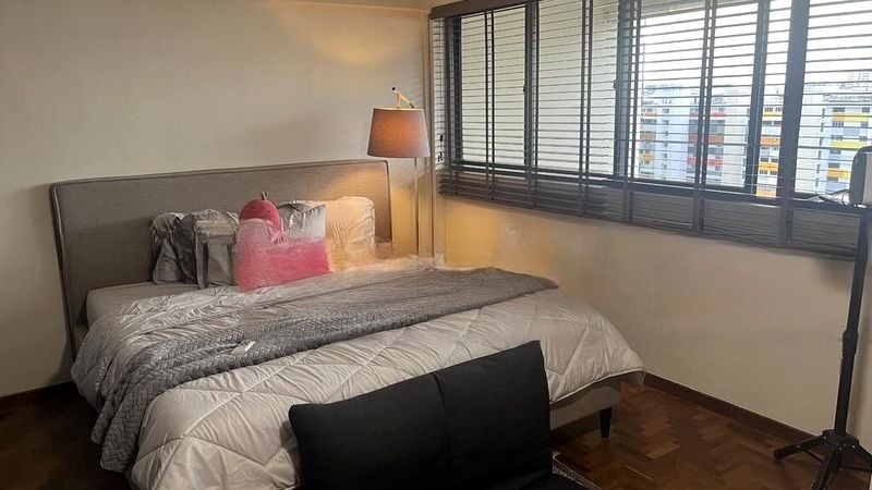 GEYLANG EAST AVE 1 5