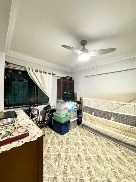 JURONG WEST AVE 3 12