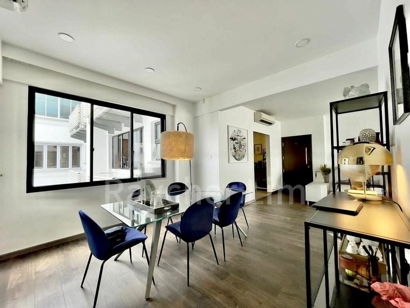 BOTANIC GARDENS MANSION 6