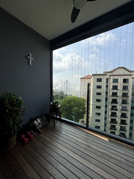 STIRLING RESIDENCES 5