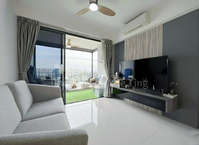 RIVERCOVE RESIDENCES 8