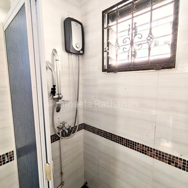 SENGKANG EAST WAY 10