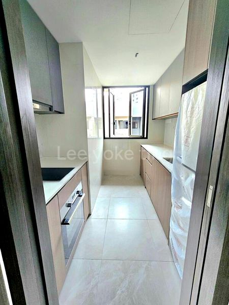 THE WATERGARDENS AT CANBERRA 10