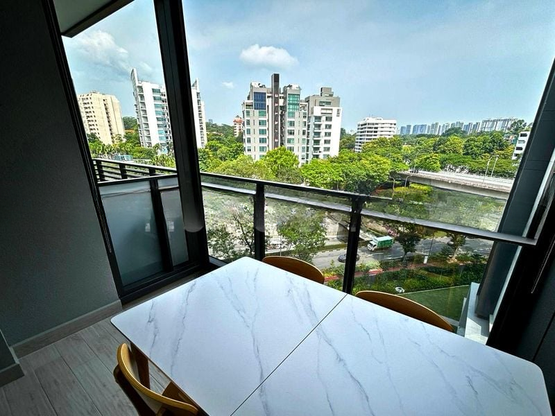 LEEDON GREEN 5