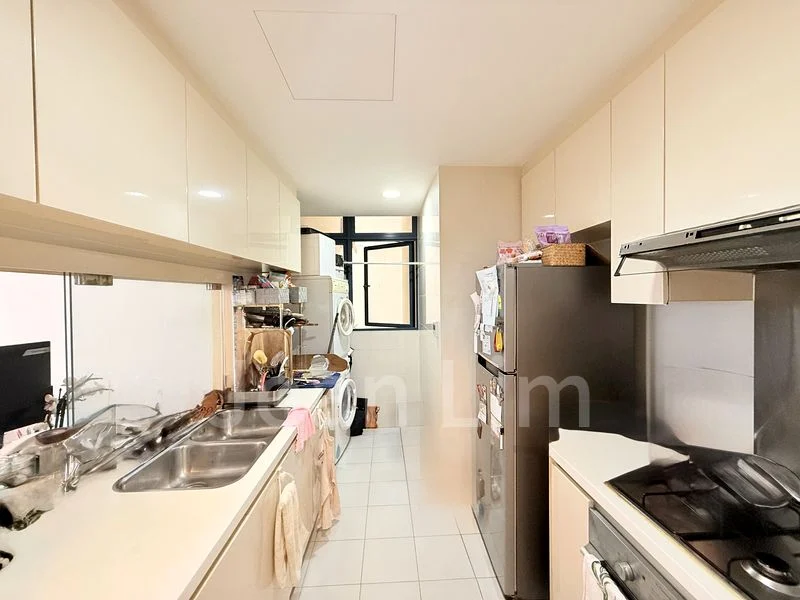 CITY SQUARE RESIDENCES 5