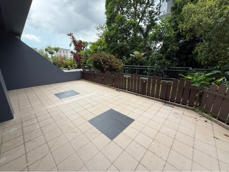 MOUNT ROSIE GARDEN 11