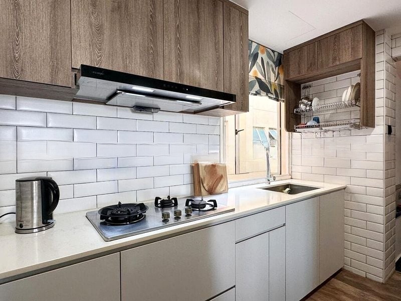 SELETAR SPRINGS CONDOMINIUM 12