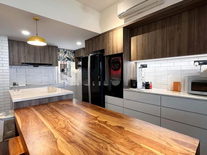 SELETAR SPRINGS CONDOMINIUM 13