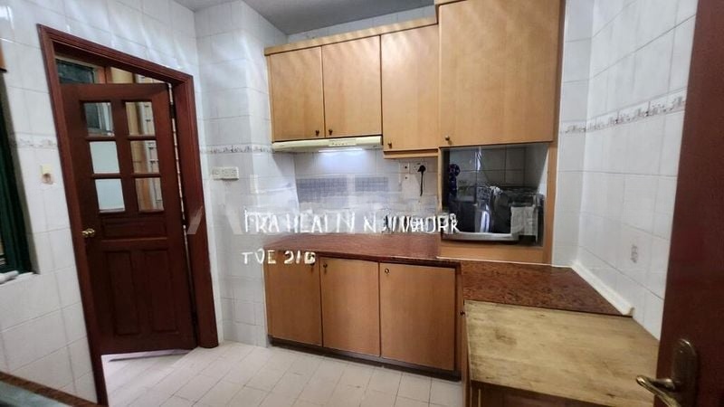 HILLVIEW HEIGHTS 5