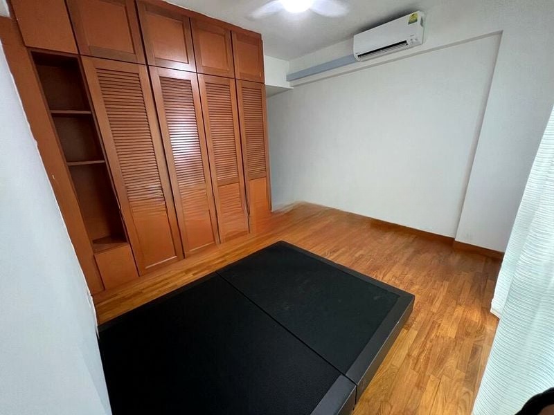 SIMEI GREEN CONDOMINIUM 8