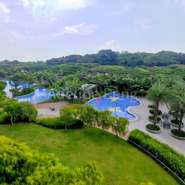 SEASIDE RESIDENCES 9