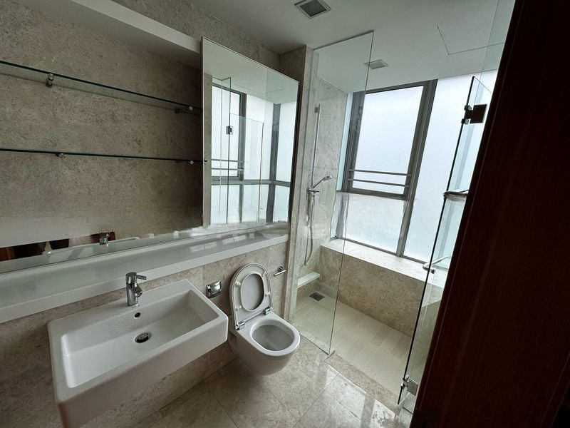 ONE JERVOIS 10